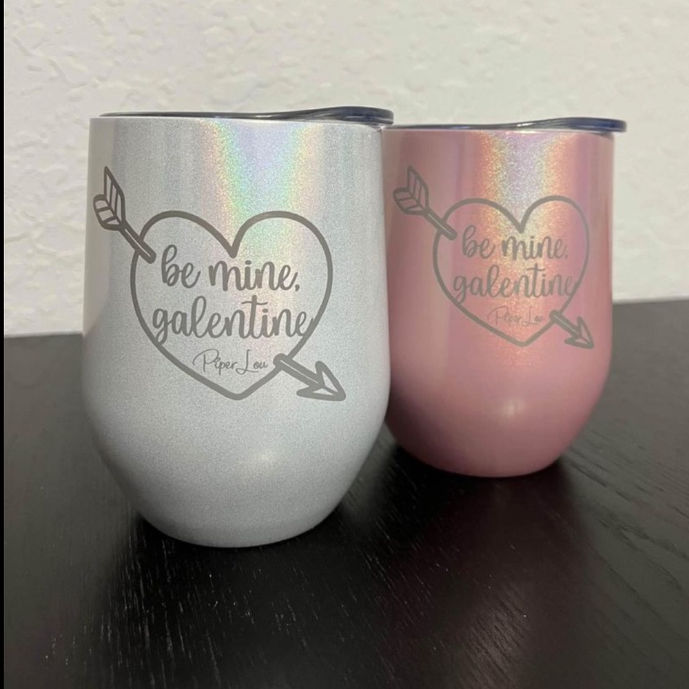 NIB- BFF Tumblers “Be My Galentine”